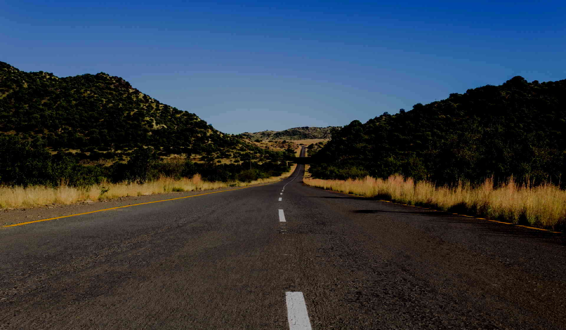 road_about_03